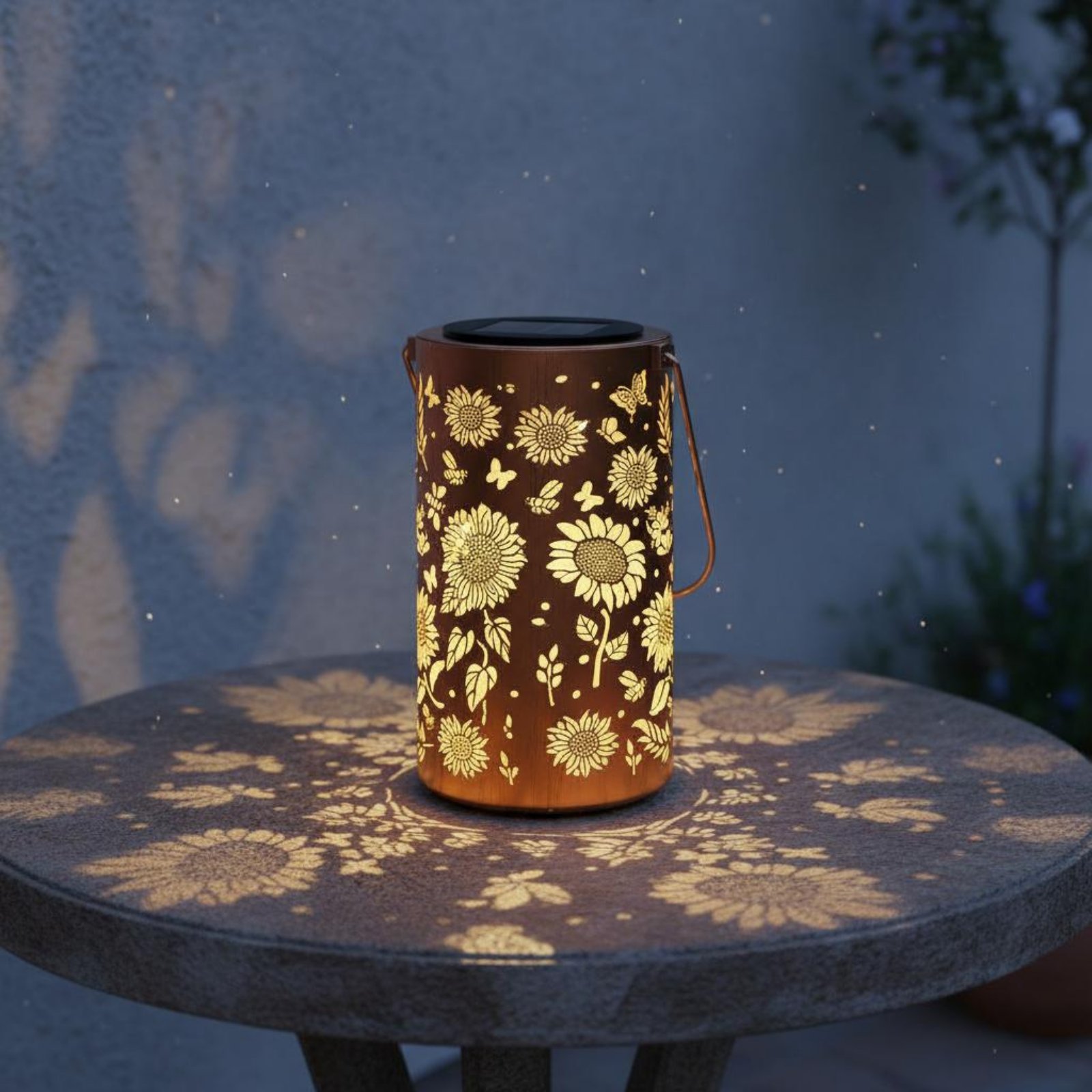 Lanterna Solare Colorata a For - Solar Lantern Hanging recensione e prezzo