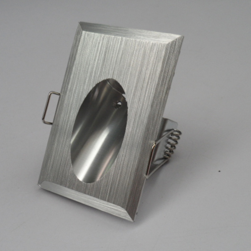 Lampada da scala moderna a LED - Wired Pathway Light recensione e prezzo